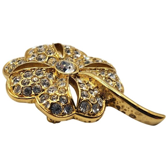 Vintage Swarovski Swan Signed Clover Brooch Gold Tone Rhinestone Shamrock Pin - Picture 4 of 7